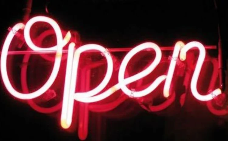 open-neon-sign